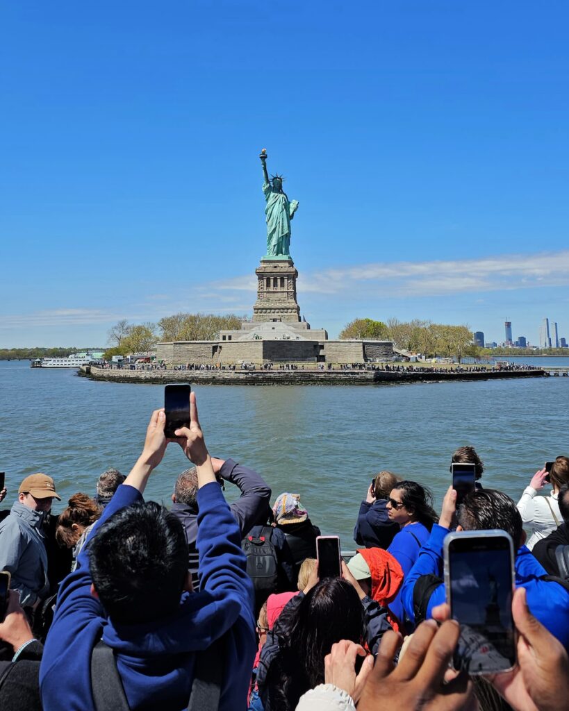 STATUE OF LIBERTY